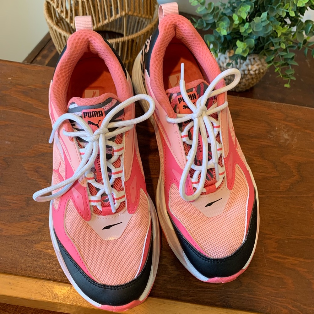 Puma RS-Fast Sneakers in Triple Pink